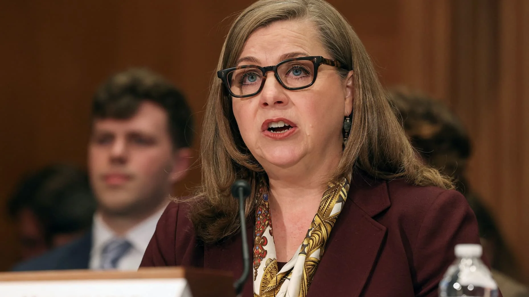Federal Reserve Board Governor Michelle Bowman 在国会听证会作证